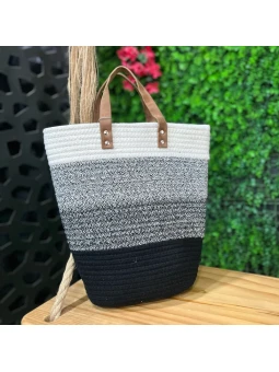 Matera Lincoln's Manteca en color manteca, diseño moderno y funcional.