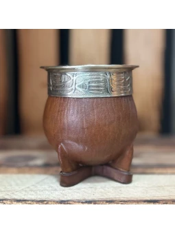 Mate cerámica imperial con virola artesanal: diseño, tradición y calidad.