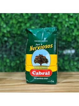 Paquete de yerba mate Cabral Nerviosos 1kg con hierbas relajantes como manzanilla y congorosa