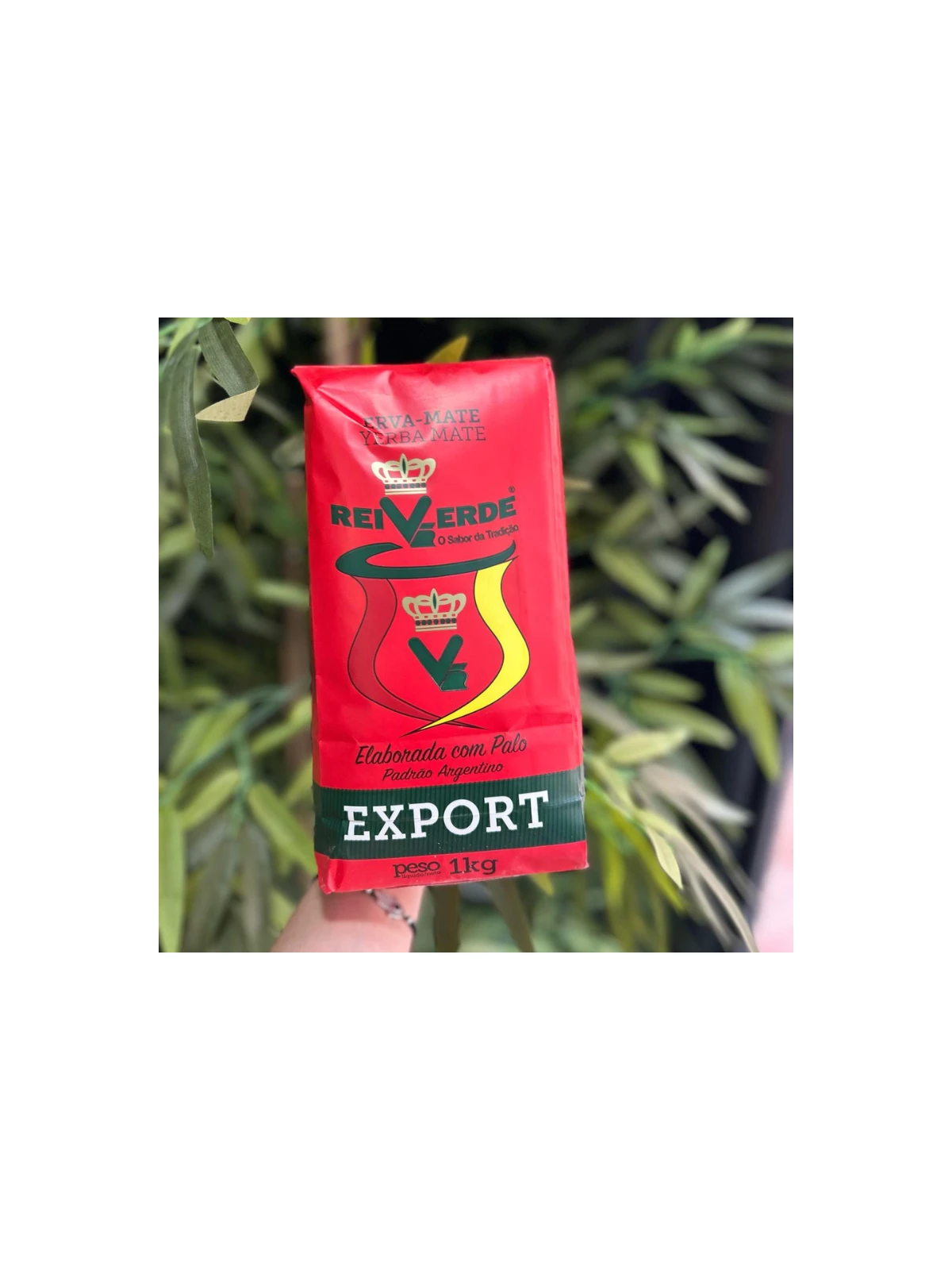 Paquete de yerba mate Rei Verde Argentina 1kg con espuma cremosa y sabor intenso