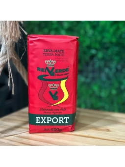 Paquete de yerba mate Rei Verde Argentina 500g con palo y espuma cremosa