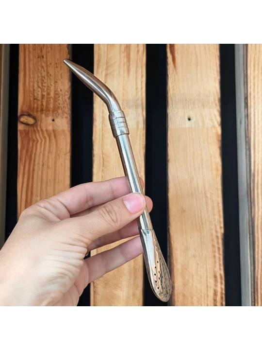 Stainless steel mate straw Paisito 19cm with decorative ring—elegant and functional for mate lovers.